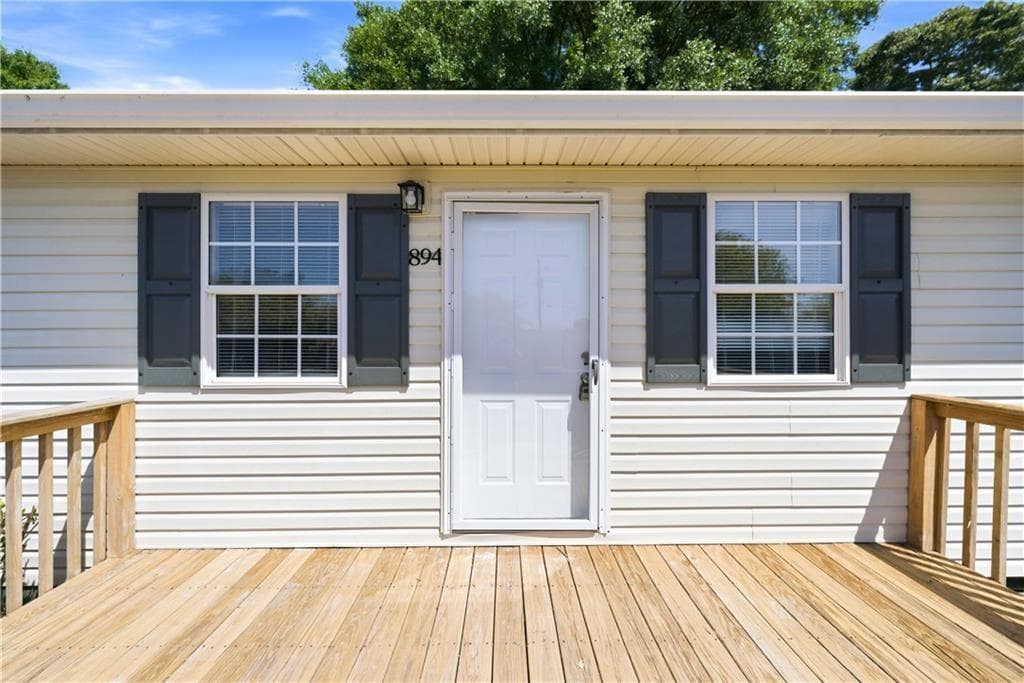 2 bedroom, 2 bathroom, 1,092 sq ft single family residence under contract at 894 Lakeview Drive, Nicholson, GA 30565 — photo 3