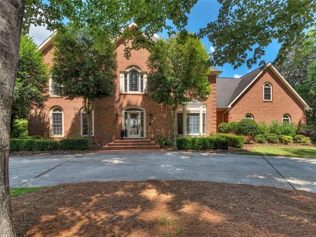 5 bedroom, 4 bathroom, 5,400 sq ft single family residence for sale at 8568 Canal Drive, Jonesboro, GA 30236 — photo 6