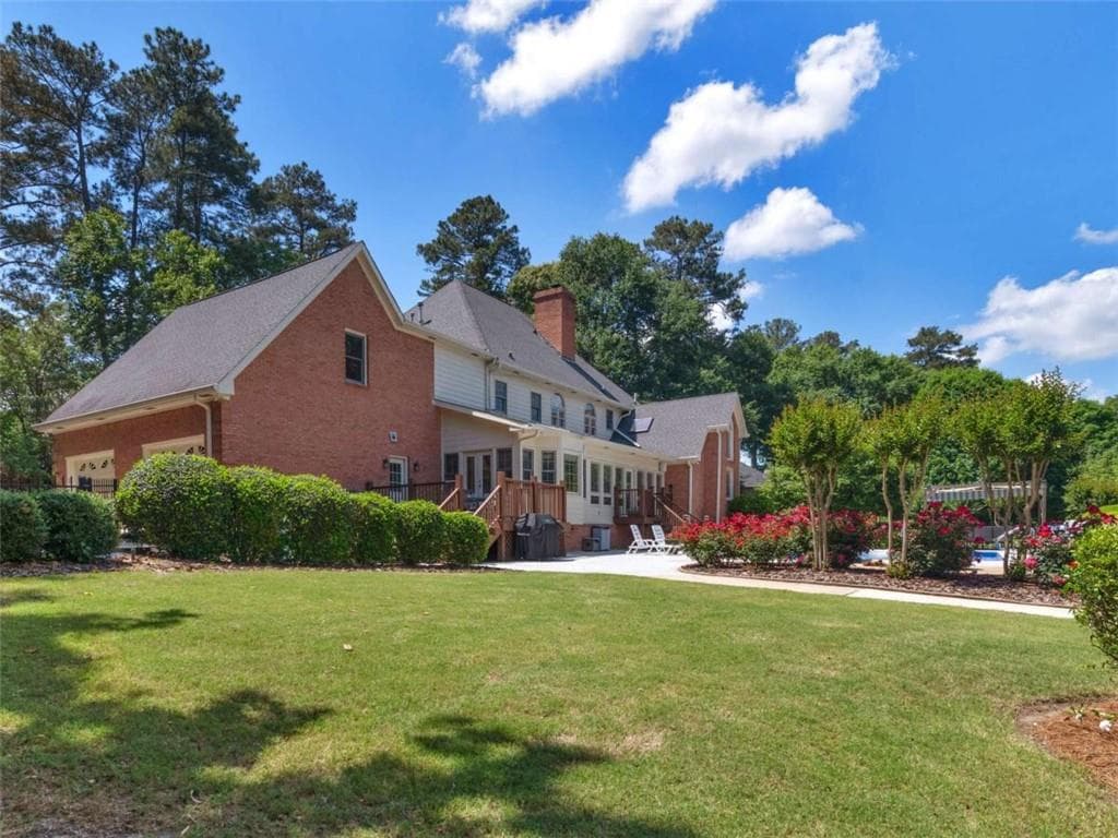 5 bedroom, 4 bathroom, 5,400 sq ft single family residence for sale at 8568 Canal Drive, Jonesboro, GA 30236 — photo 7