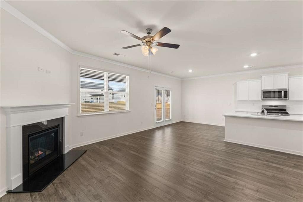 5 bedroom, 3 bathroom, 2,614 sq ft single family residence for sale at 3078 Champions Way, Loganville, GA 30052 — photo 10