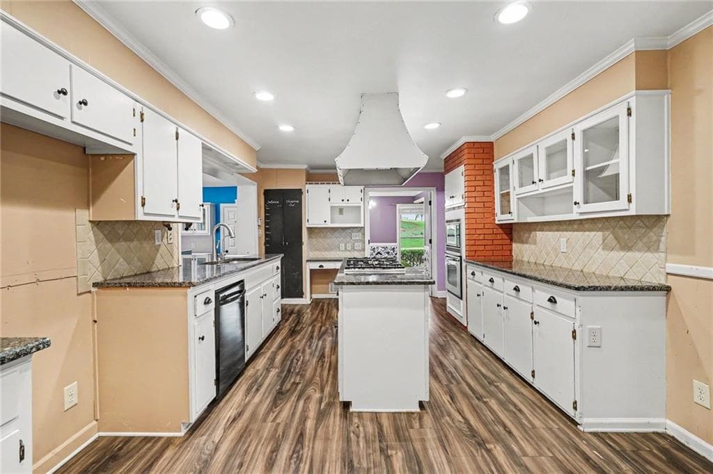 4 bedroom, 4 bathroom, 5,271 sq ft single family residence for sale at 326 Fayette Drive, Winder, GA 30680 — photo 9