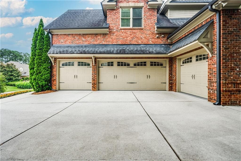 7 bedroom, 6 bathroom, 7,764 sq ft single family residence for sale at 2223 Tayside Crossing, Kennesaw, GA 30152 — photo 8
