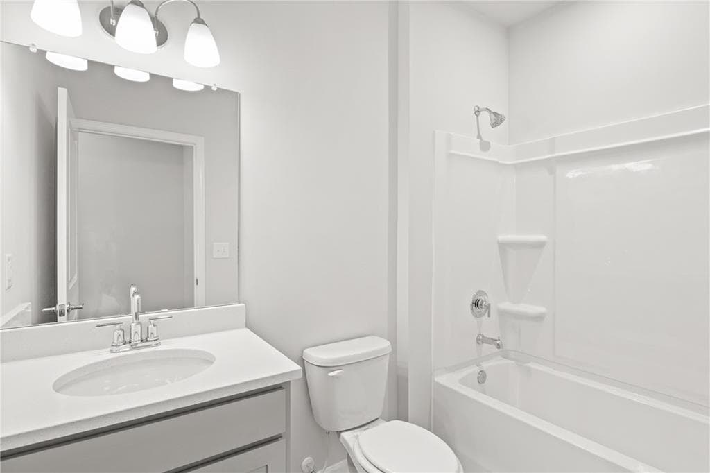 6 bedroom, 4 bathroom, 3,992 sq ft single family residence under contract at 3276 Morris Hills Drive, Dacula, GA 30019 — photo 10