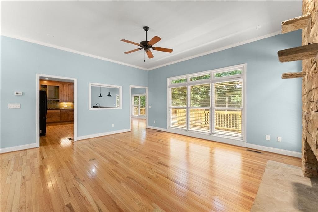3 bedroom, 5 bathroom, 4,186 sq ft single family residence for sale at 6277 Lakeview Drive, Buford, GA 30518 — photo 10