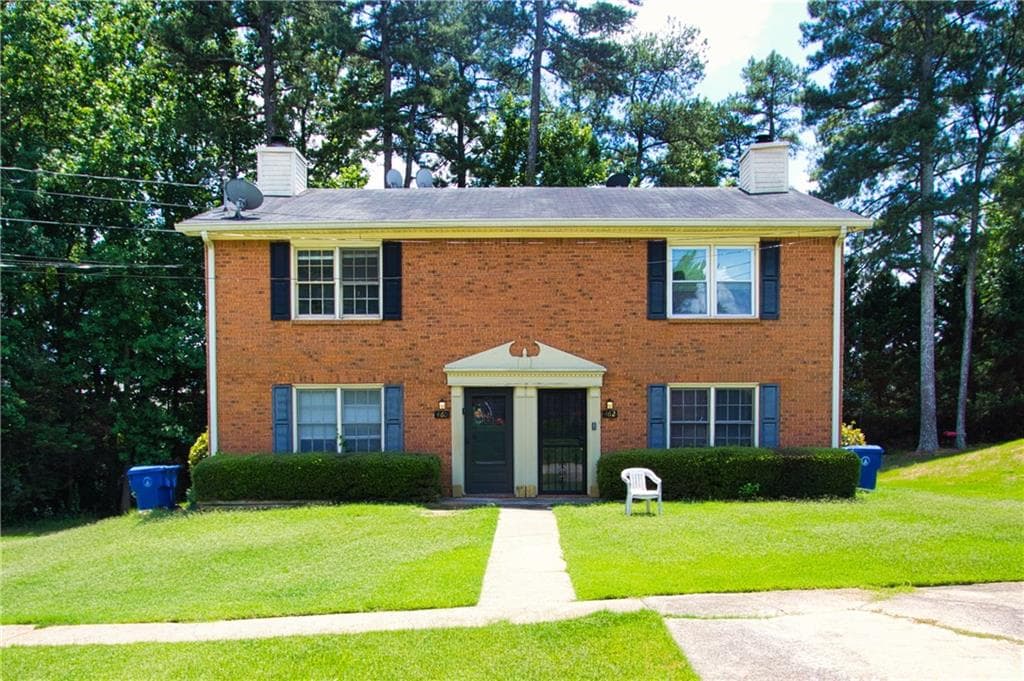 2 bedroom, 3 bathroom, 1,160 sq ft duplex for rent at 460 Downing Street, Lawrenceville, GA 30046 for $1,650 a month — photo 1 of 18