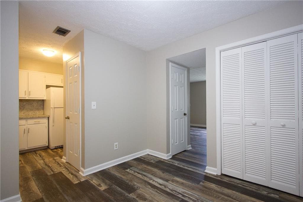 2 bedroom, 3 bathroom, 1,160 sq ft duplex for rent at 460 Downing Street, Lawrenceville, GA 30046 for $1,650 a month — photo 5