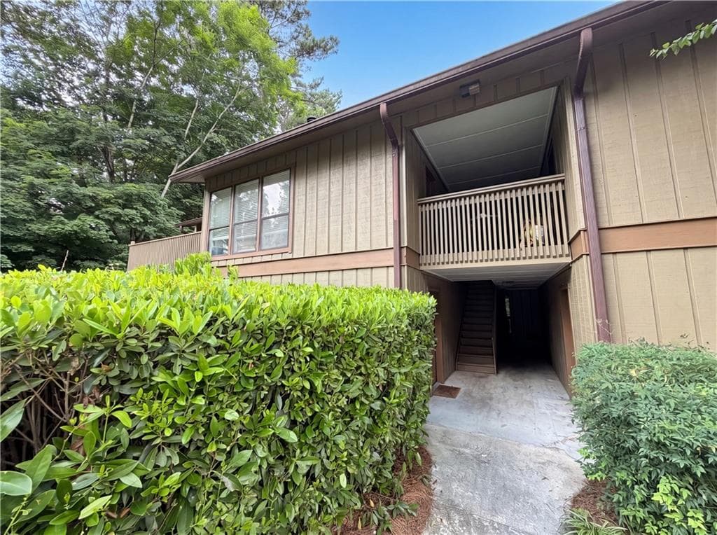 1 bedroom, 1 bathroom, 1,002 sq ft condominium for sale at 1005 Dunbar Drive, Atlanta, GA 30338 — photo 6