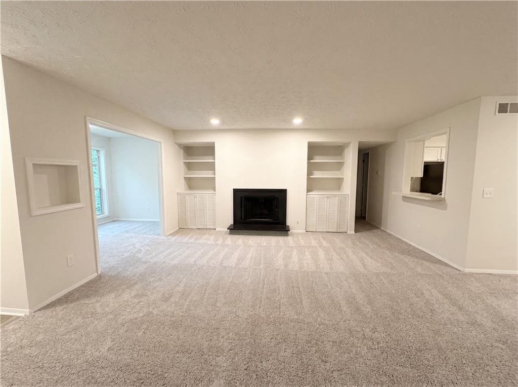 1 bedroom, 1 bathroom, 1,002 sq ft condominium for sale at 1005 Dunbar Drive, Atlanta, GA 30338 — photo 7