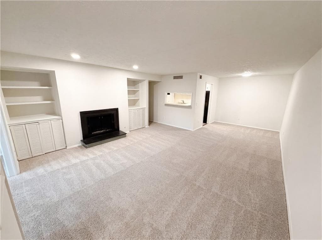 1 bedroom, 1 bathroom, 1,002 sq ft condominium for sale at 1005 Dunbar Drive, Atlanta, GA 30338 — photo 8