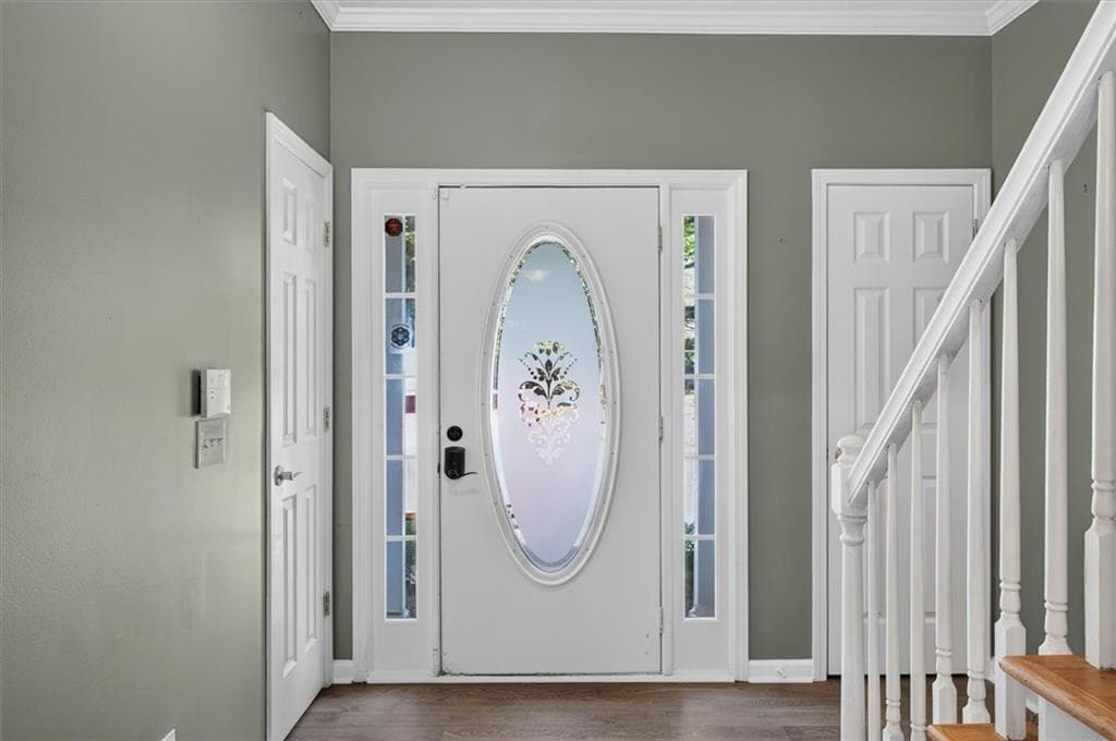 3 bedroom, 4 bathroom, 2,568 sq ft townhouse for sale at 2075 Pine Tree Drive A3, Buford, GA 30518 — photo 2