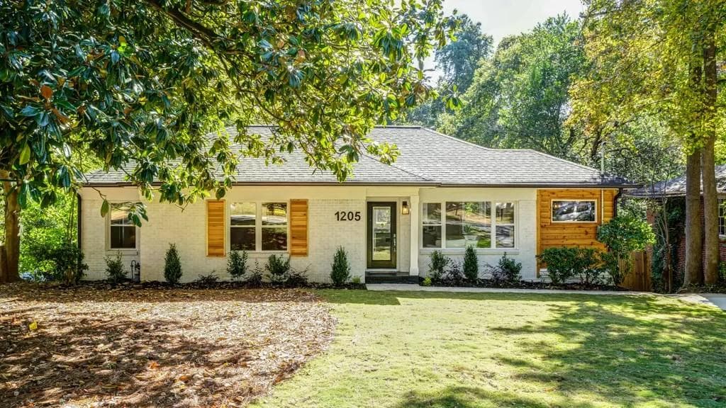 4 bedroom, 3 bathroom, 1,948 sq ft single family residence sold at 1205 Greenleaf Road, Atlanta, GA 30316