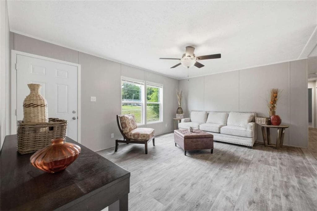 3 bedroom, 2 bathroom, 1,580 sq ft single family residence under contract at 344 Moran Lake Road, Rome, GA 30161 — photo 5