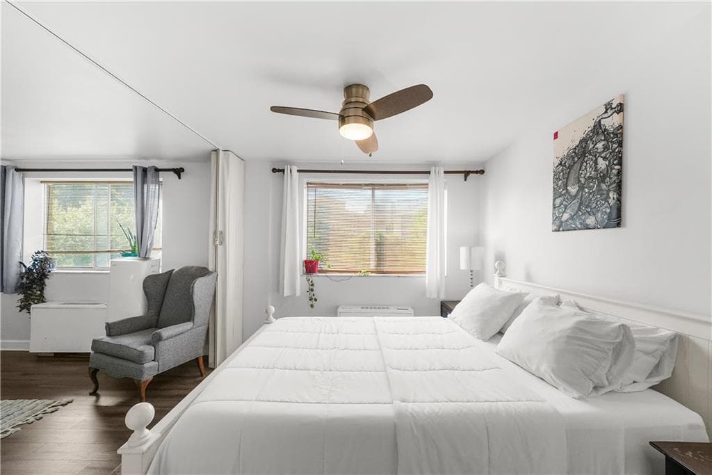 1 bedroom, 1 bathroom, 550 sq ft condominium for sale at 215 Piedmont Avenue 305, Atlanta, GA 30308 — photo 9