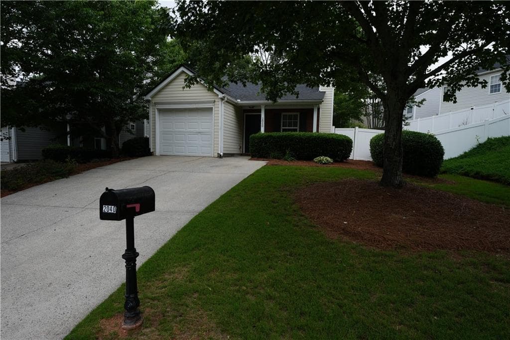 2 bedroom, 2 bathroom, 970 sq ft single family residence for rent at 2040 Keenland Court, Cumming, GA 30040 for $1,925 a month — photo 2