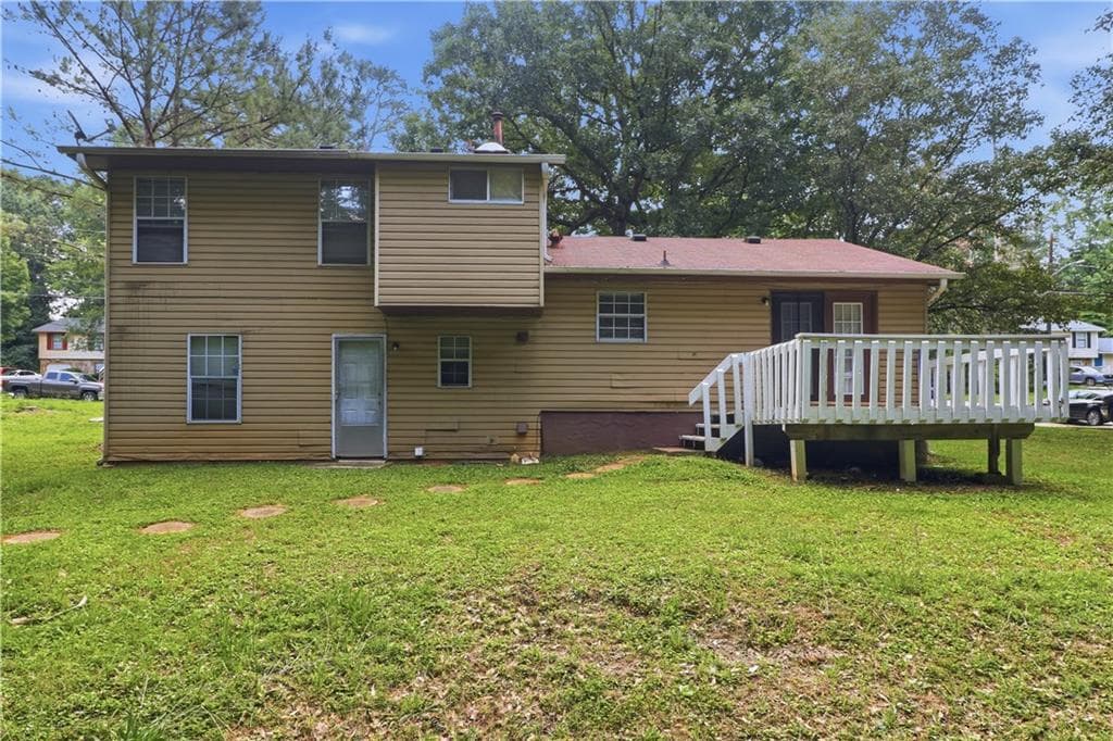 4 bedroom, 3 bathroom, 1,800 sq ft single family residence for sale at 5200 Great Meadows Road, Lithonia, GA 30038 — photo 3