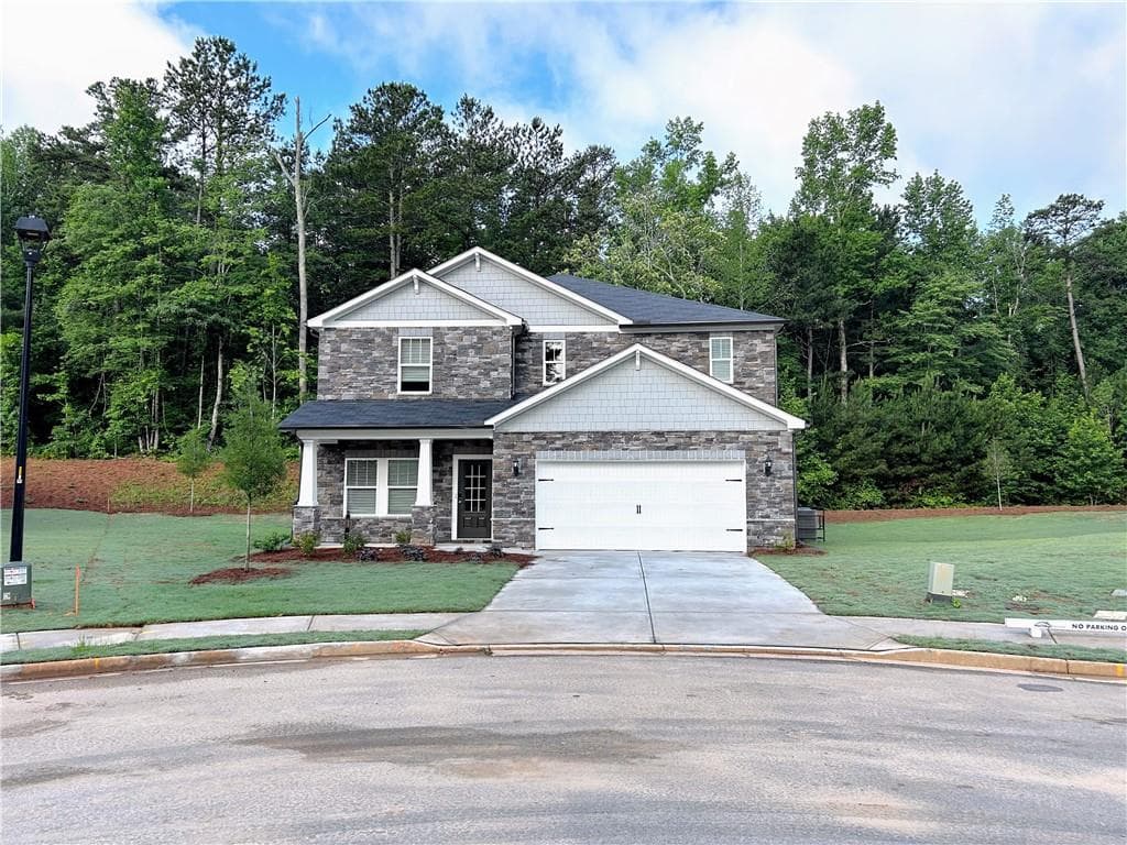 4 bedroom, 3 bathroom single family residence for rent at 7811 Richmond Trail, Fairburn, GA 30213 for $2,900 a month — photo 1 of 28