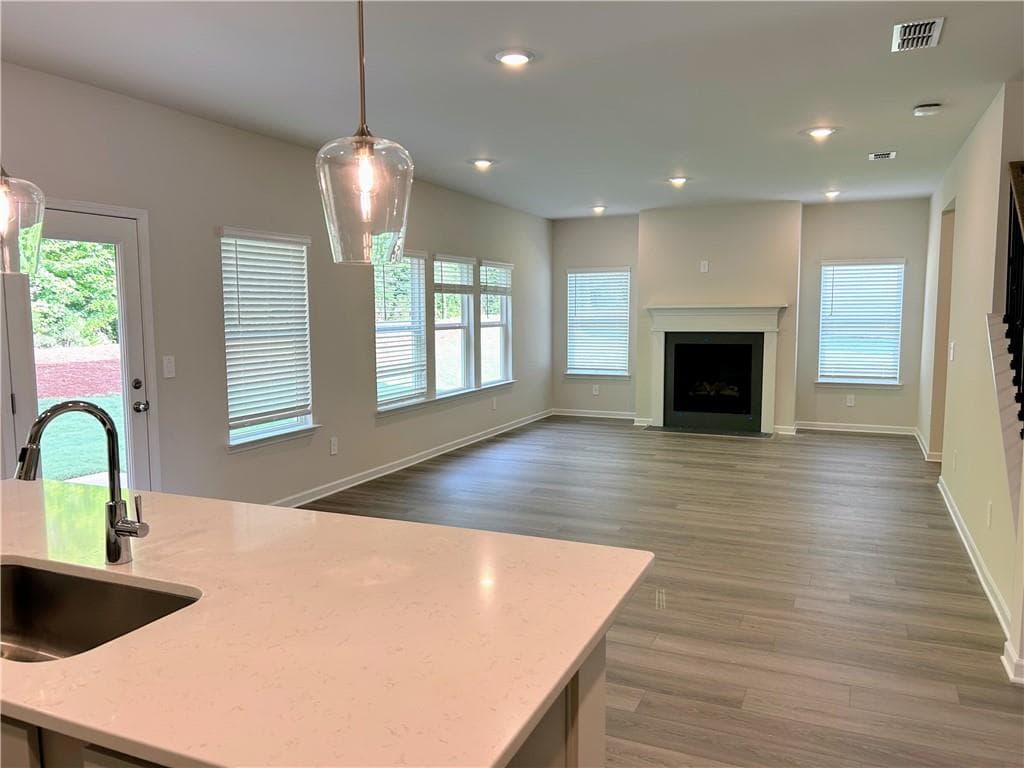 4 bedroom, 3 bathroom single family residence for rent at 7811 Richmond Trail, Fairburn, GA 30213 for $2,900 a month — photo 8