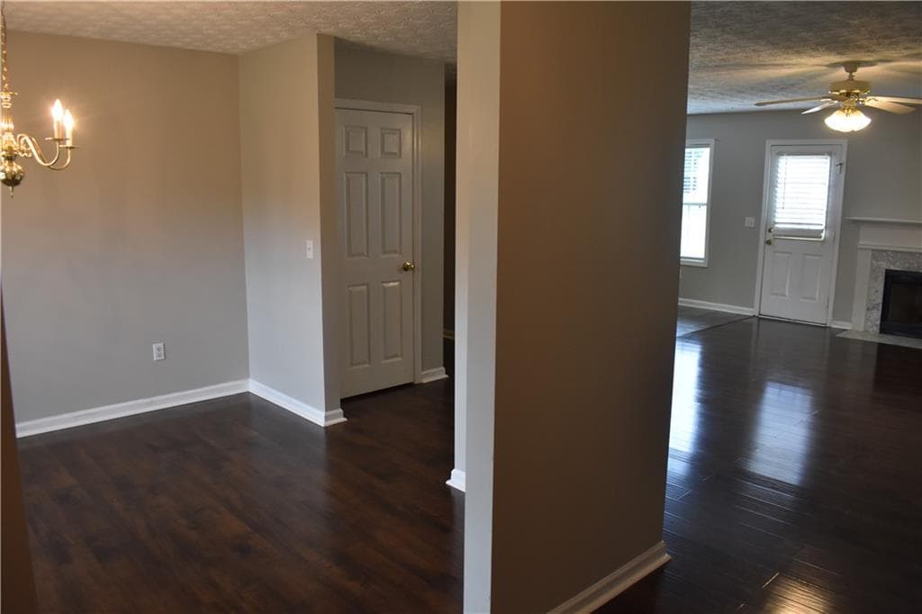 3 bedroom, 2 bathroom, 1,700 sq ft single family residence for sale at 904 Meadow Walk Drive, Monroe, GA 30656 — photo 8