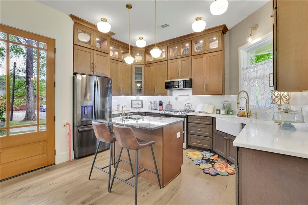 3 bedroom, 2 bathroom, 1,905 sq ft single family residence for rent at 5995 Spring Street, Austell, GA 30168 for $3,799 a month — photo 4