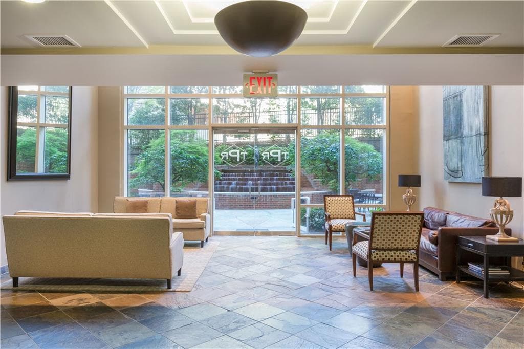 1 bedroom, 1 bathroom, 947 sq ft condominium for rent at 2626 Peachtree Road 1008, Atlanta, GA 30305 for $1,950 a month — photo 5