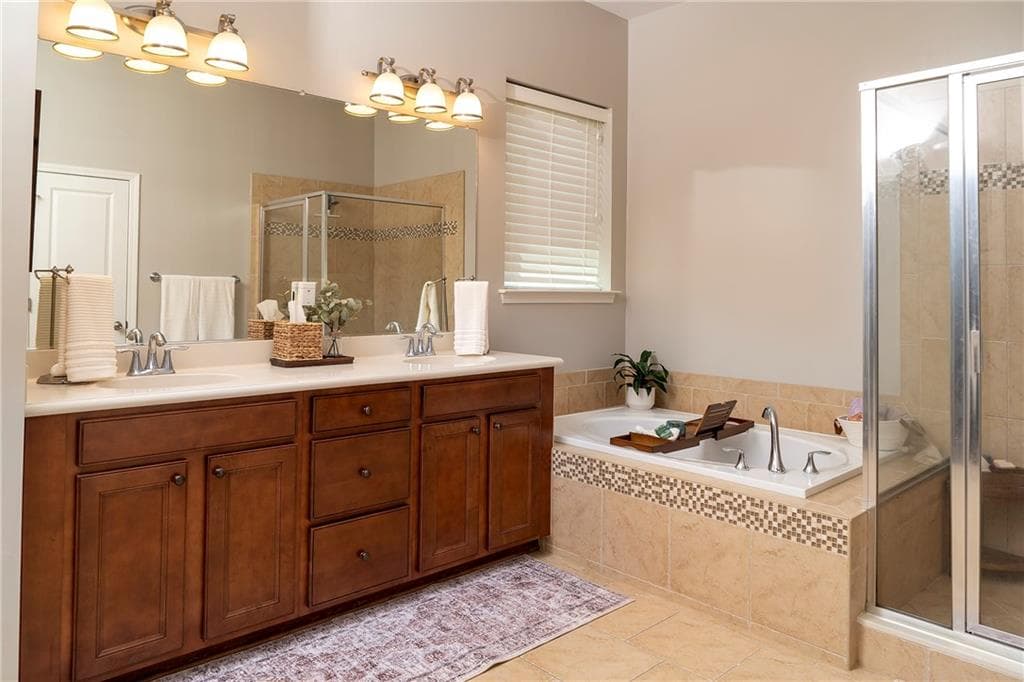 4 bedroom, 4 bathroom, 2,187 sq ft single family residence under contract at 215 Hickory Nut Lane, Canton, GA 30115 — photo 7