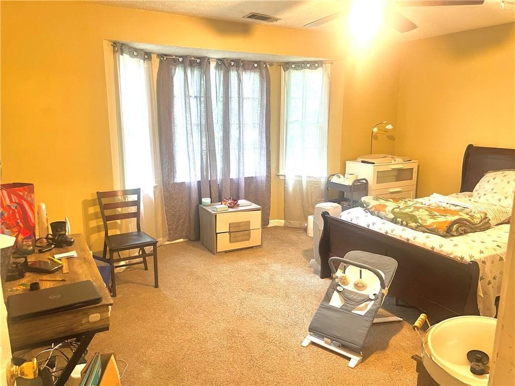 6 bedroom, 5 bathroom, 2,202 sq ft single family residence for sale at 105 Flat Creek Court, Fayetteville, GA 30214 — photo 8