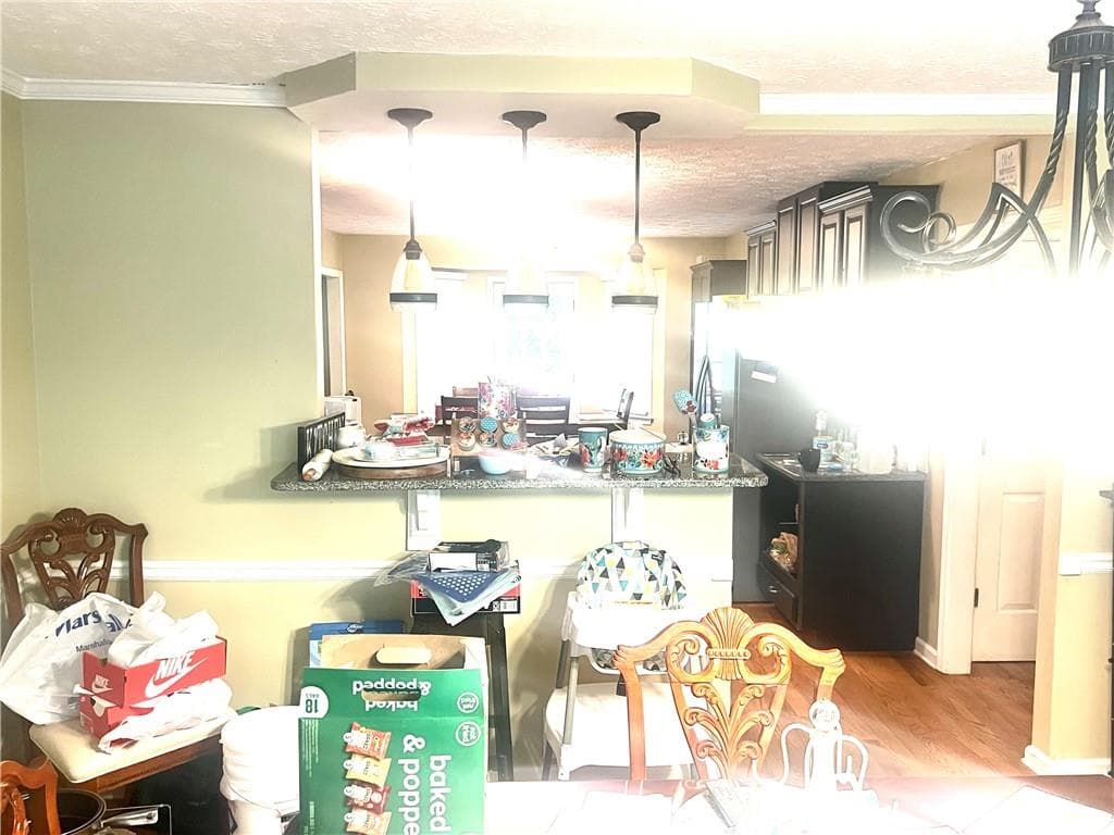 6 bedroom, 5 bathroom, 2,202 sq ft single family residence for sale at 105 Flat Creek Court, Fayetteville, GA 30214 — photo 3