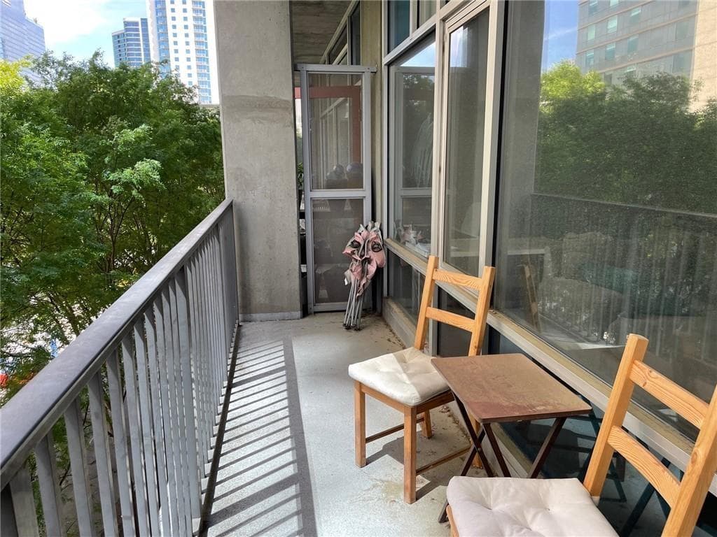 1 bedroom, 1 bathroom, 760 sq ft condominium for rent at 845 Spring Street 213, Atlanta, GA 30308 for $2,100 a month — photo 5