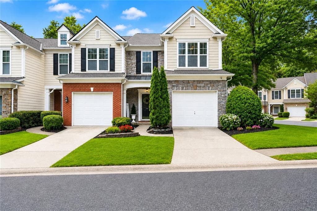 3 bedroom, 3 bathroom, 1,638 sq ft townhouse for sale at 251 Kigian Trail, Woodstock, GA 30188 — photo 6