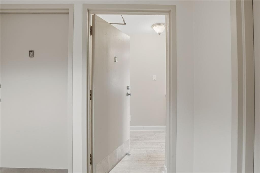 1 bedroom, 1 bathroom, 703 sq ft condominium for rent at 2285 Peachtree Road 709, Atlanta, GA 30309 for $2,000 a month — photo 2