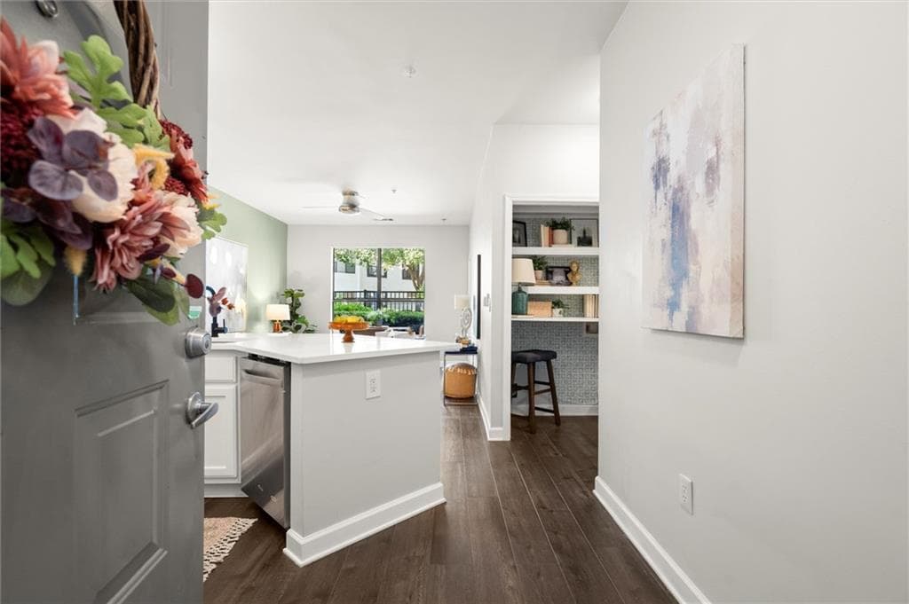 1 bedroom, 1 bathroom, 646 sq ft condominium for sale at 821 Ralph Mcgill Boulevard 3112, Atlanta, GA 30306 — photo 7