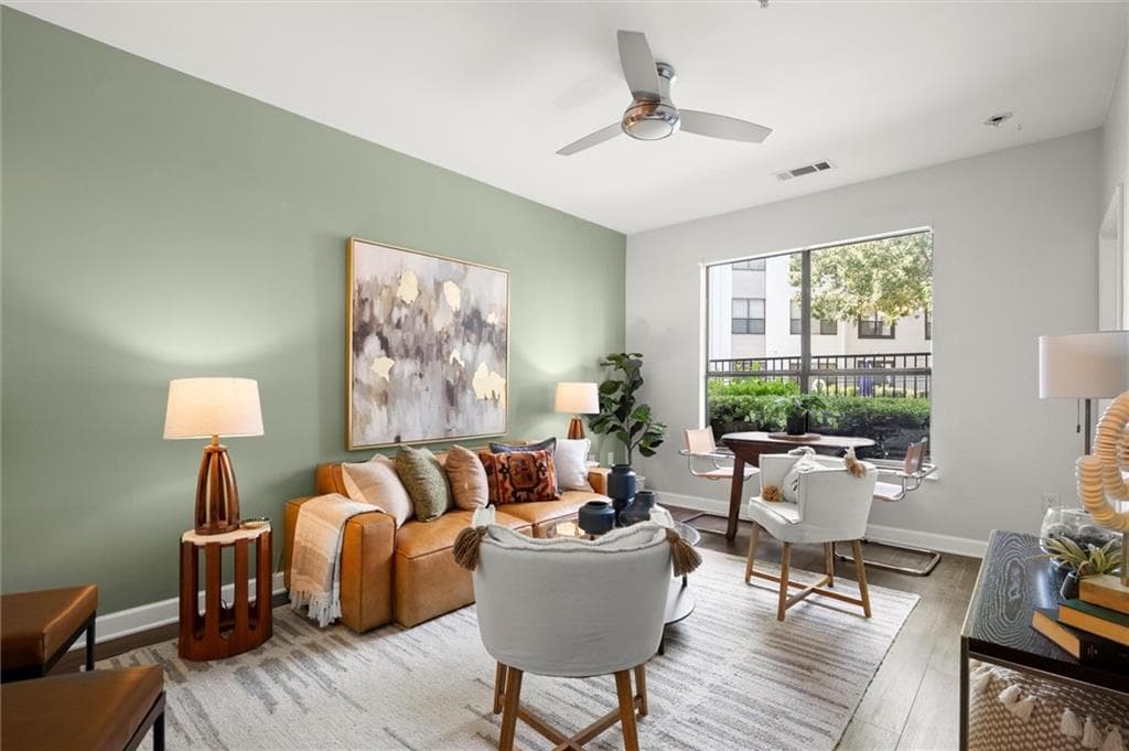1 bedroom, 1 bathroom, 646 sq ft condominium for sale at 821 Ralph Mcgill Boulevard 3112, Atlanta, GA 30306 — photo 2