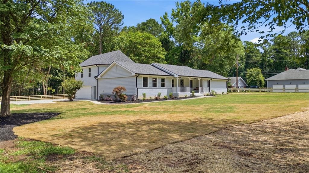 4 bedroom, 4 bathroom, 2,400 sq ft single family residence for sale at 2450 tennyson trail, Grayson, GA 30017 — photo 3