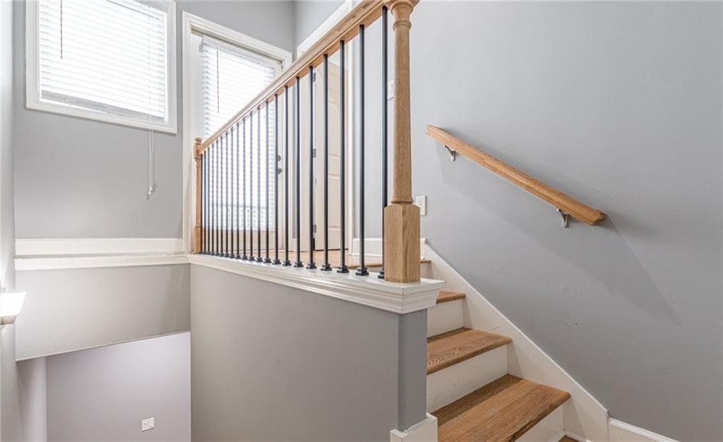 4 bedroom, 5 bathroom, 2,076 sq ft townhouse for sale at 124 Kiram Terrace, Atlanta, GA 30331 — photo 8