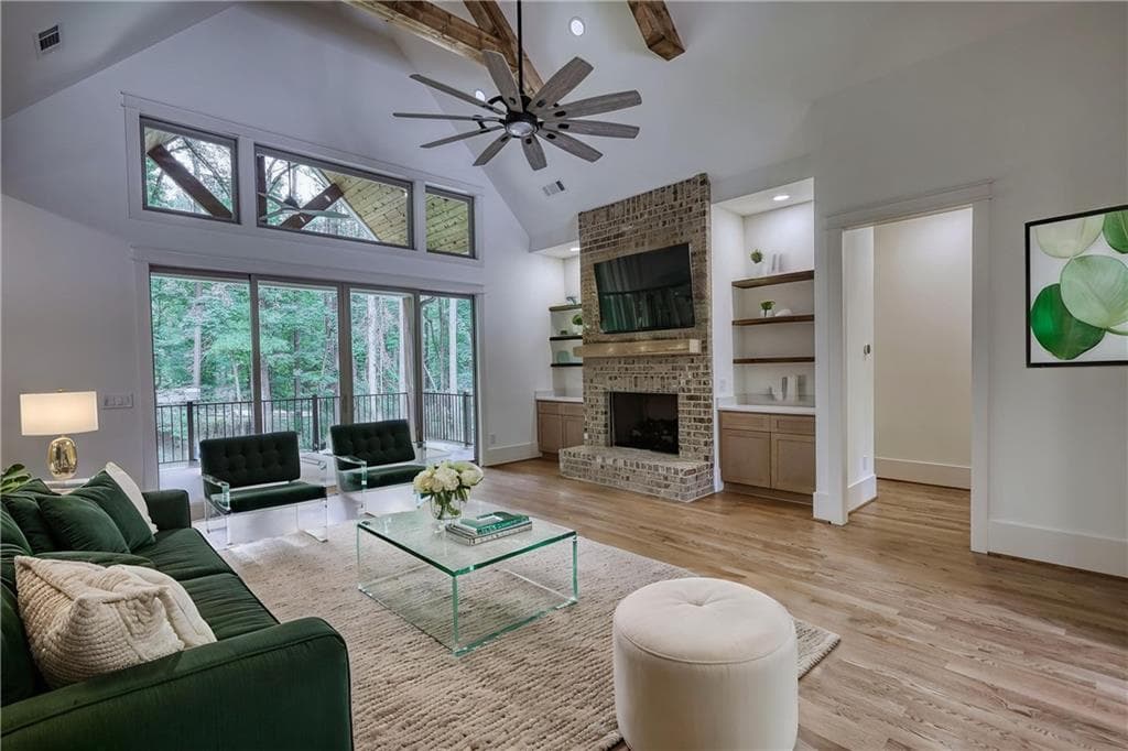 6 bedroom, 6 bathroom, 4,256 sq ft single family residence for sale at 1040 Oak Valley Road, Greensboro, GA 30642 — photo 6