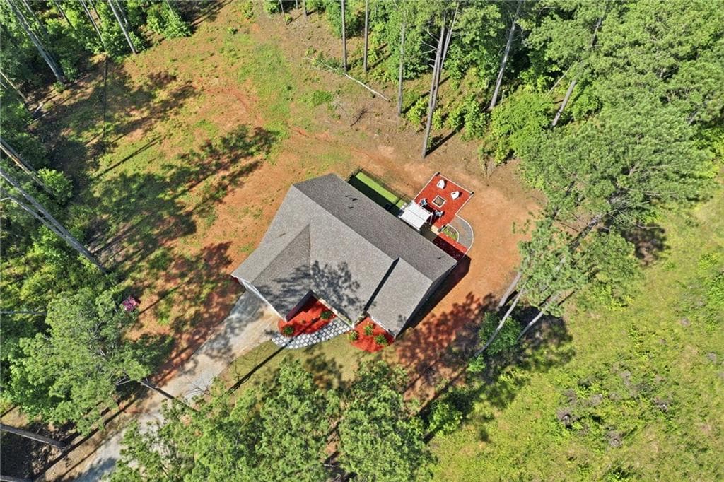3 bedroom, 2 bathroom, 1,806 sq ft single family residence for sale at 191 Crooked Creek Bay Road, Eatonton, GA 31024 — photo 4