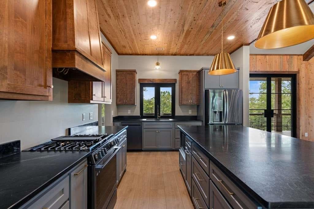 3 bedroom, 3 bathroom single family residence for sale at 62 Tiffany Lane, Mineral Bluff, GA 30559 — photo 8