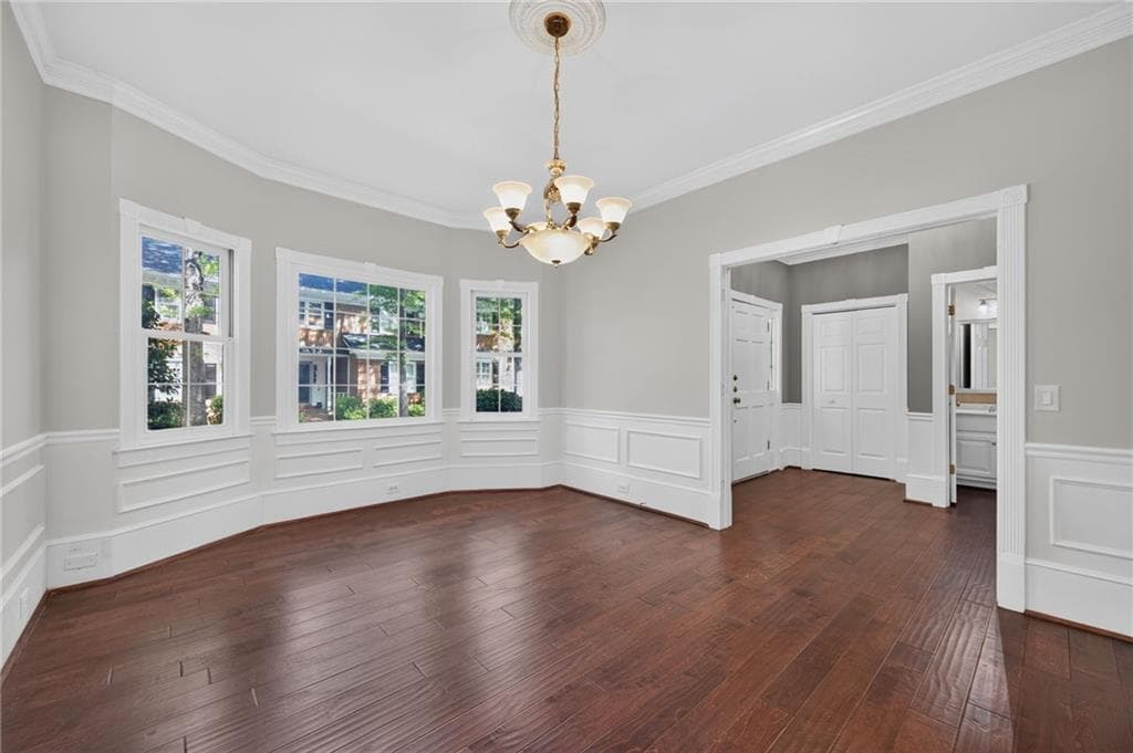 3 bedroom, 3 bathroom, 2,208 sq ft townhouse for sale at 5427 Trentham Drive, Atlanta, GA 30338 — photo 8