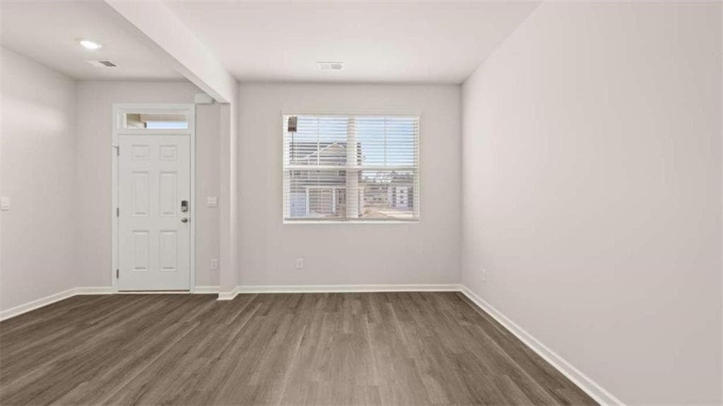 3 bedroom, 3 bathroom, 1,663 sq ft single family residence under contract at 200 Bristol Boulevard, Winder, GA 30680 — photo 4