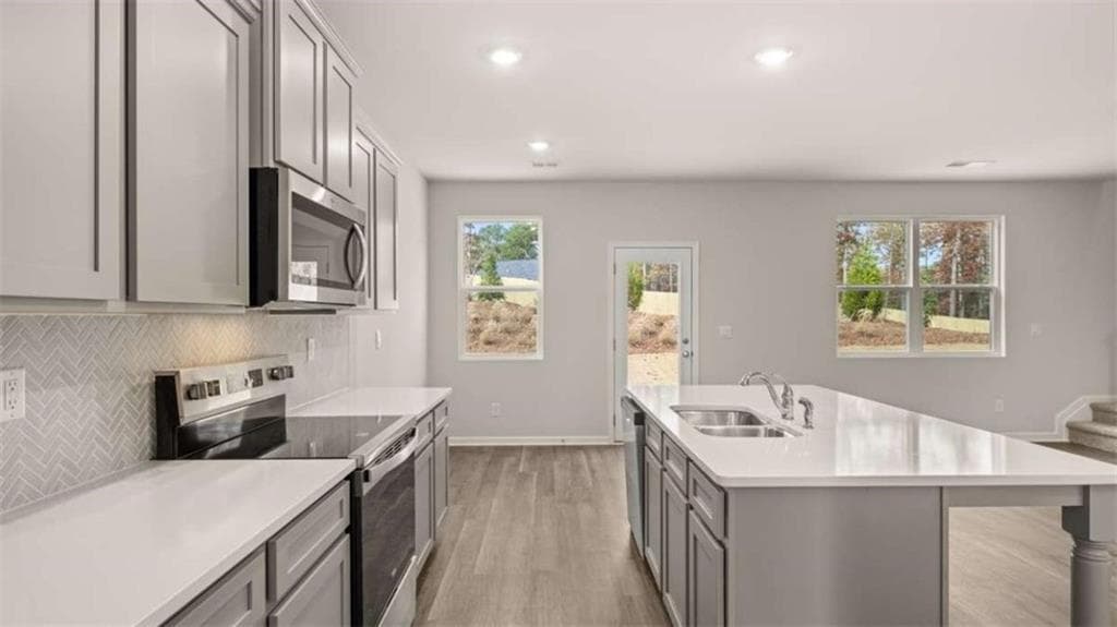 3 bedroom, 3 bathroom, 1,663 sq ft single family residence under contract at 200 Bristol Boulevard, Winder, GA 30680 — photo 10