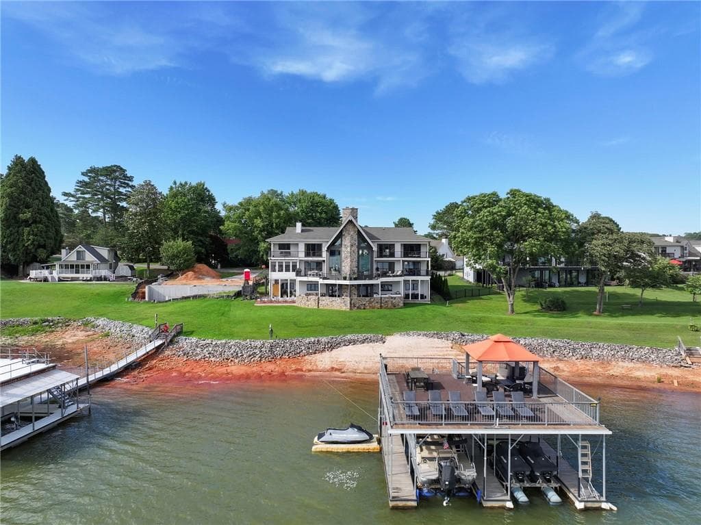 5 bedroom, 5 bathroom, 6,472 sq ft single family residence under contract at 60 View Point Drive, Dawsonville, GA 30534 — photo 4