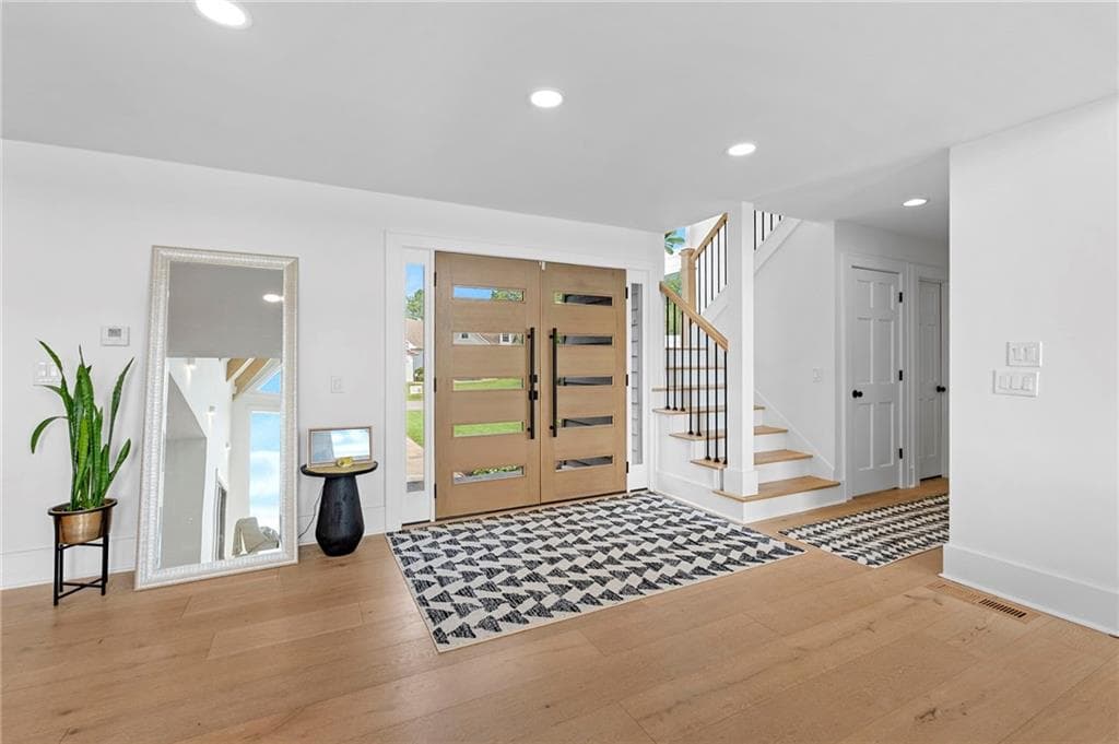 5 bedroom, 5 bathroom, 6,472 sq ft single family residence under contract at 60 View Point Drive, Dawsonville, GA 30534 — photo 7