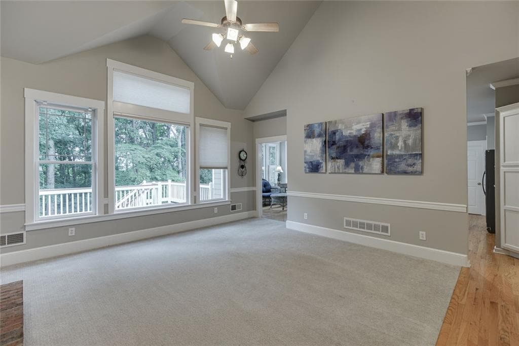 4 bedroom, 3 bathroom, 2,947 sq ft single family residence for sale at 5843 Peacock Lane, Hoschton, GA 30548 — photo 8