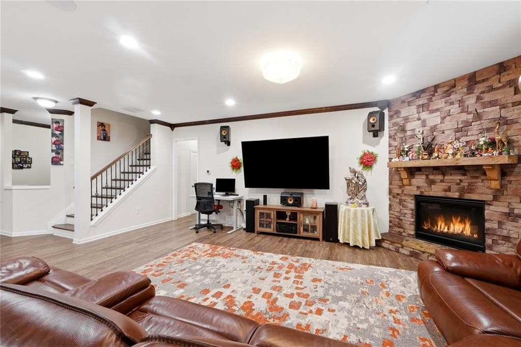 5 bedroom, 4 bathroom, 3,170 sq ft single family residence for sale at 7240 Margate Court, Cumming, GA 30040 — photo 6