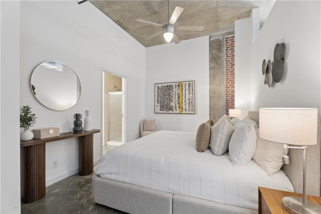 2 bedroom, 2 bathroom, 1,116 sq ft condominium under contract at 660 Glen Iris Drive 305, Atlanta, GA 30308 — photo 7