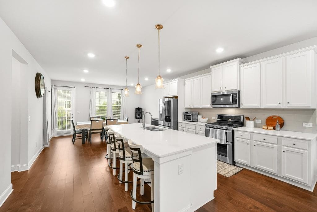 4 bedroom, 4 bathroom, 2,292 sq ft townhouse for sale at 3435 Pickens Street, Duluth, GA 30096 — photo 4