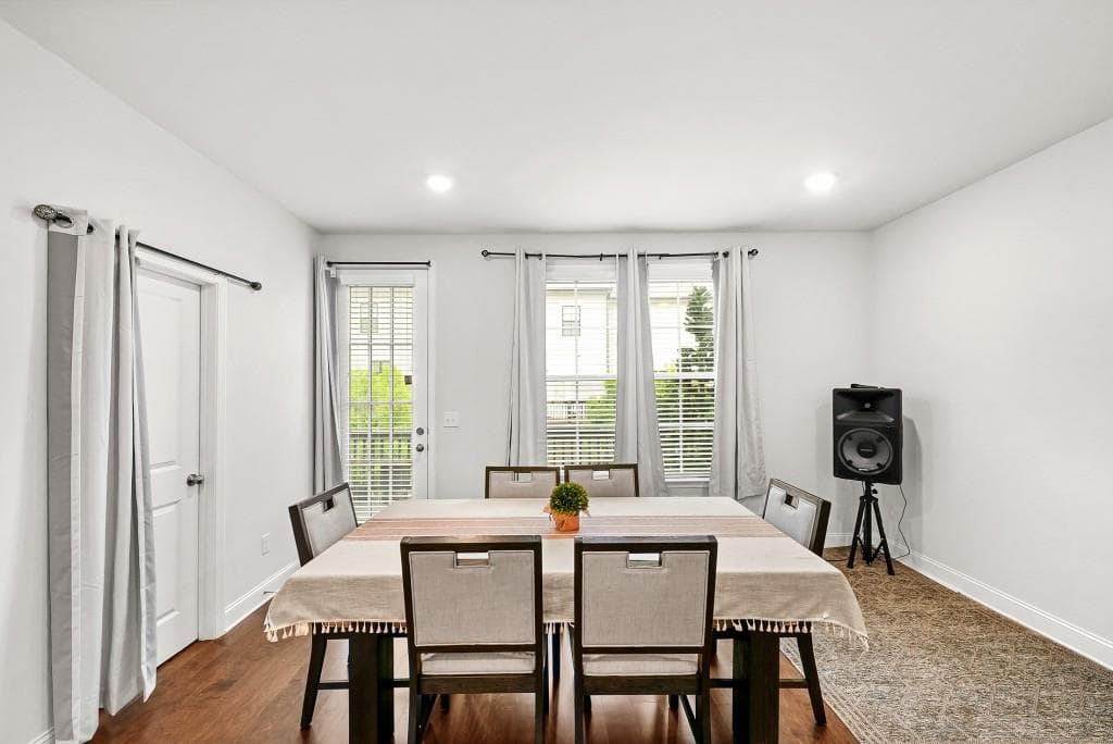 4 bedroom, 4 bathroom, 2,292 sq ft townhouse for sale at 3435 Pickens Street, Duluth, GA 30096 — photo 6
