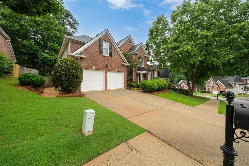 4 bedroom, 3 bathroom, 3,025 sq ft single family residence under contract at 4451 Oakdale Vinings Landing, Smyrna, GA 30080 — photo 8