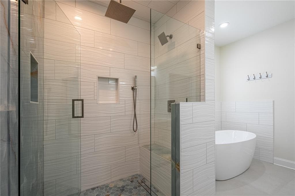 4 bedroom, 3 bathroom, 2,052 sq ft single family residence for sale at 3430 Hillbrook Court, Marietta, GA 30008 — photo 9