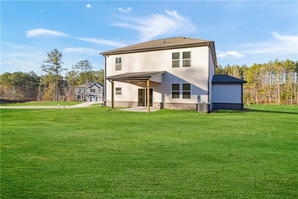 5 bedroom, 4 bathroom, 2,220 sq ft single family residence under contract at 421 Panther Creek Lane, Jackson, GA 30233 — photo 5